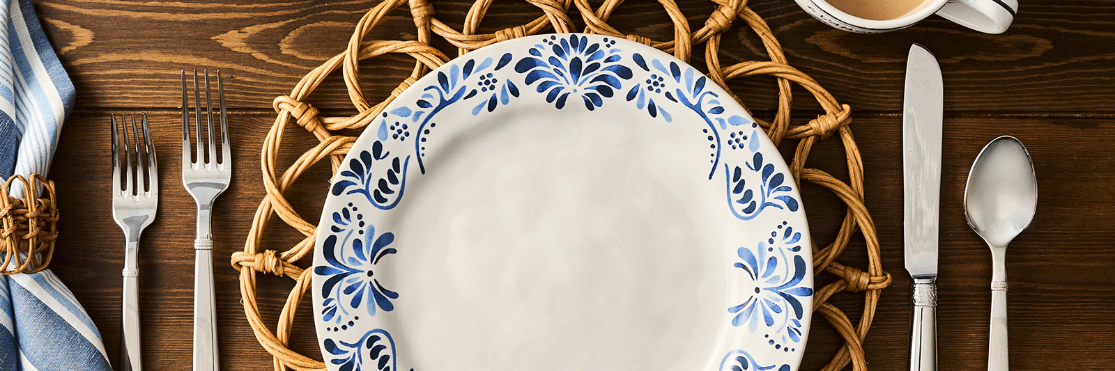 Love forever gif with L Amour Tourjour plates