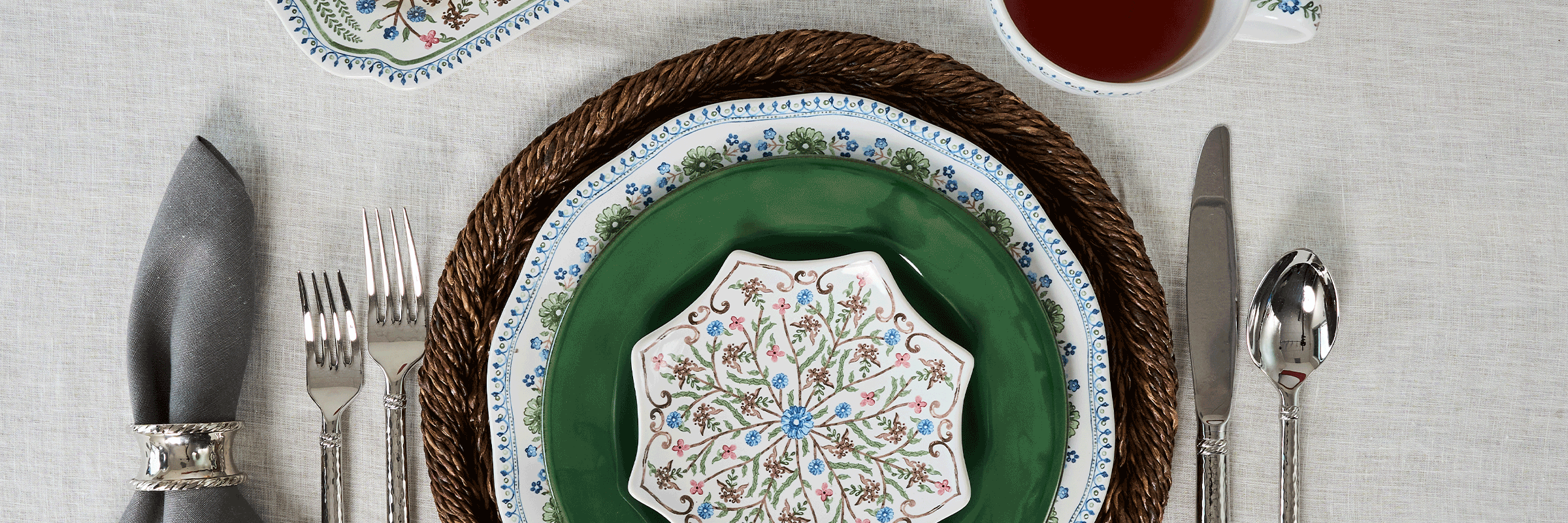 Moveable gif featuring the villa seville collection within a table setting