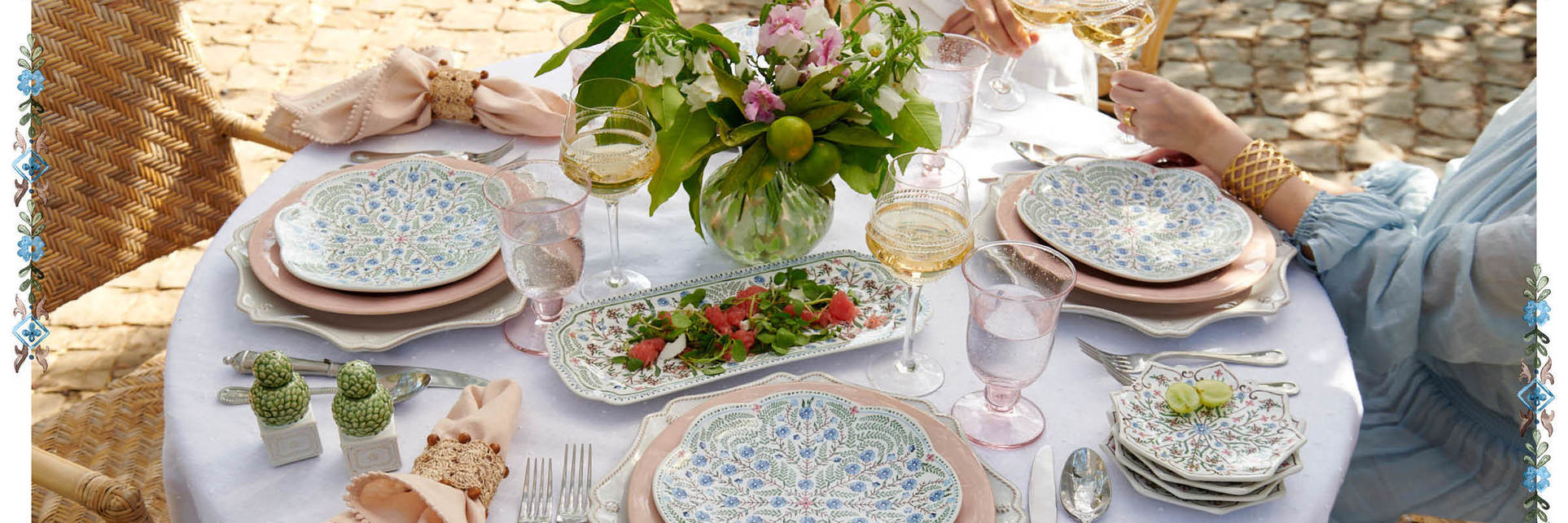 Villa Seville Collection