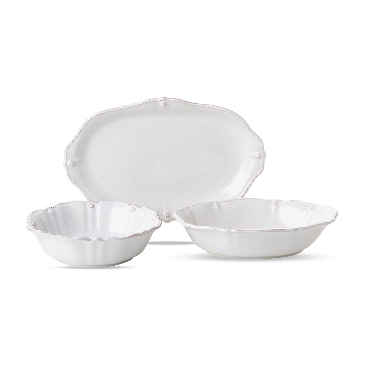 A must-have set for every entertainer's pantry, our classic Berry & Thread motif graces these essential serving pieces that will suit your special occasions and every day needs.