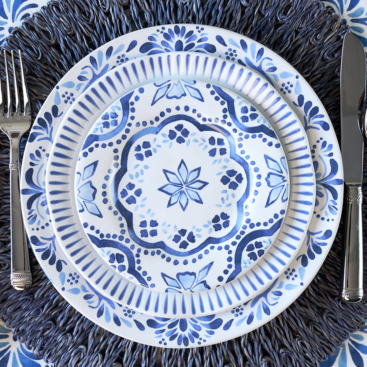 Image depicting Iberian and Sitio Stripe plates stacked together
