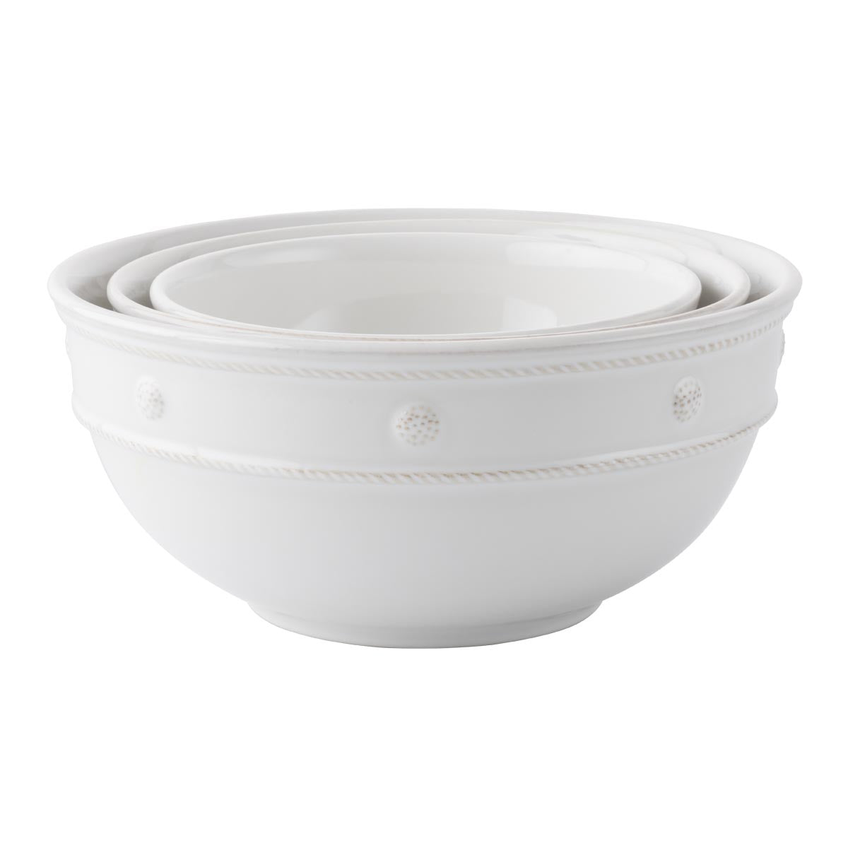 Created for your messiest mixes but pretty enough to use as serving pieces, our set of three mixing bowls is an indispensable addition to your home. Rimmed with our berry and thread motif. Classic in white.