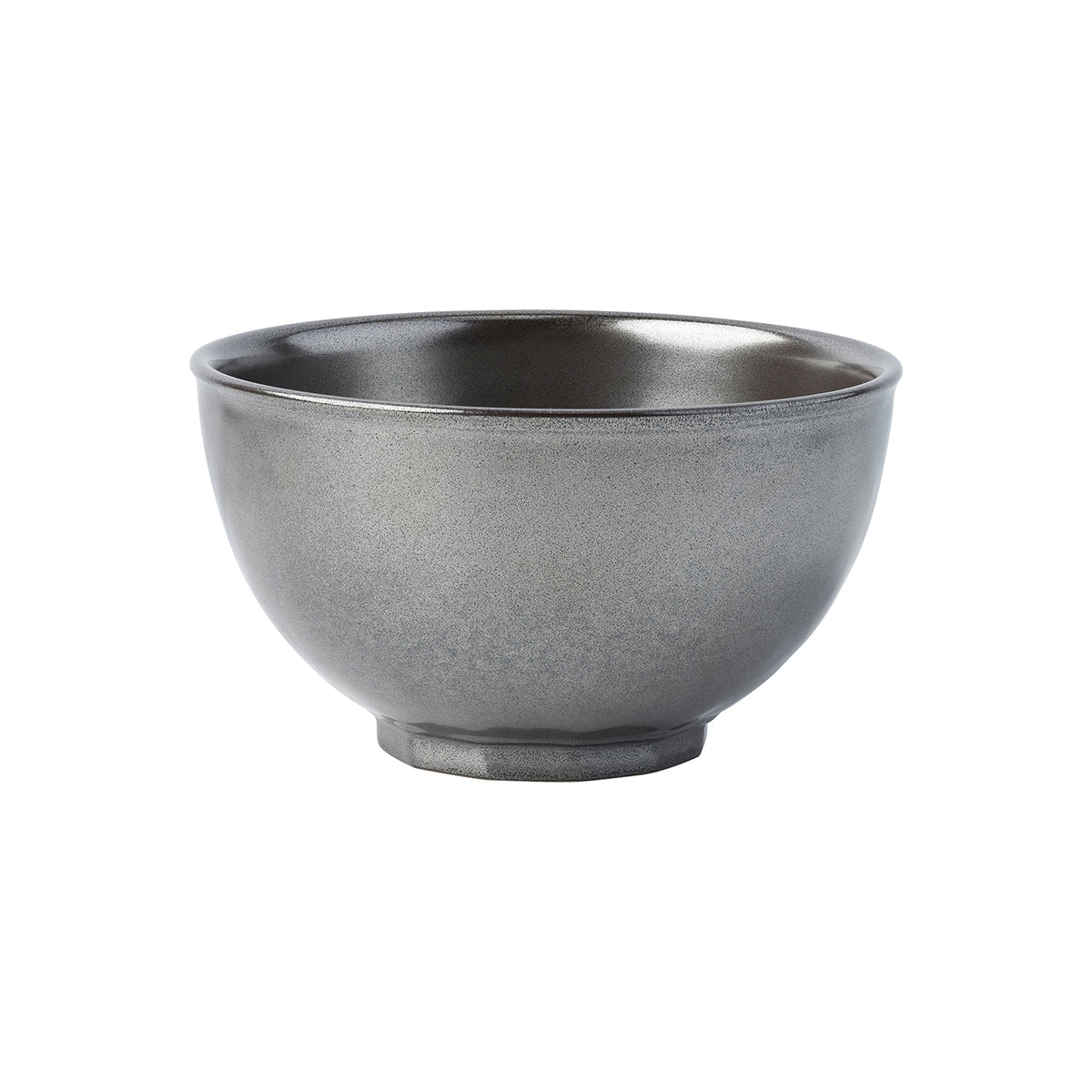 Add a dash of understated radiance to your everyday routine with this gleaming bowl. Lovely for your morning cereal, picturesque when filled with bright raspberries.
