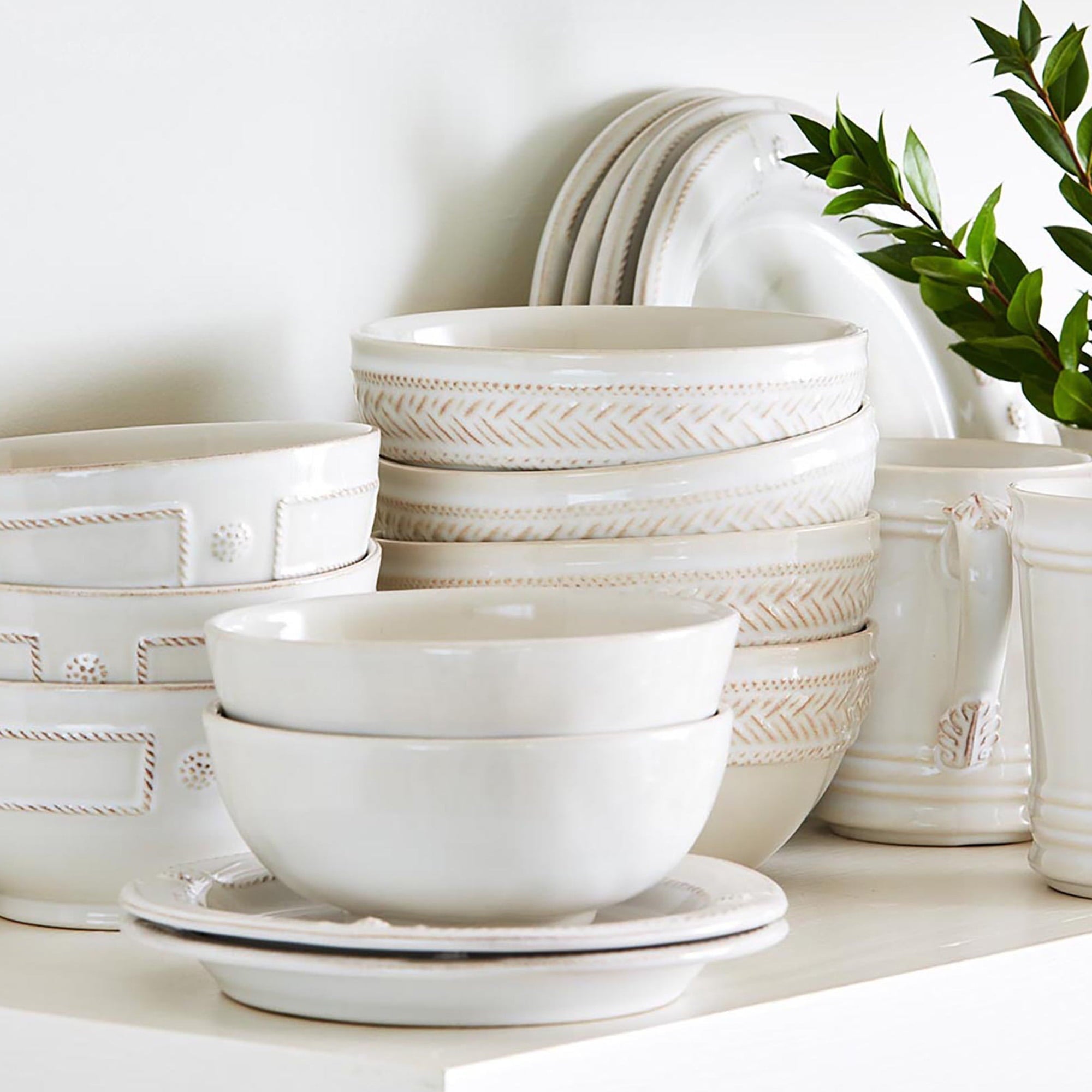 Color of the Year: Cloud Dancer