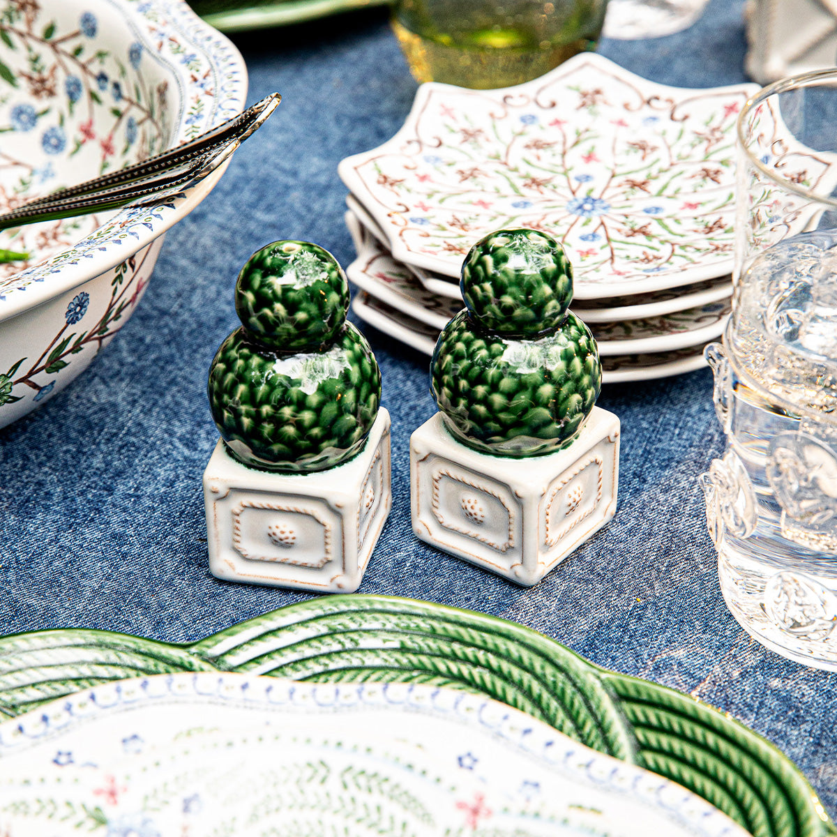 Berry & Thread Topiary Salt and Pepper Set-2 - Multi – Juliska