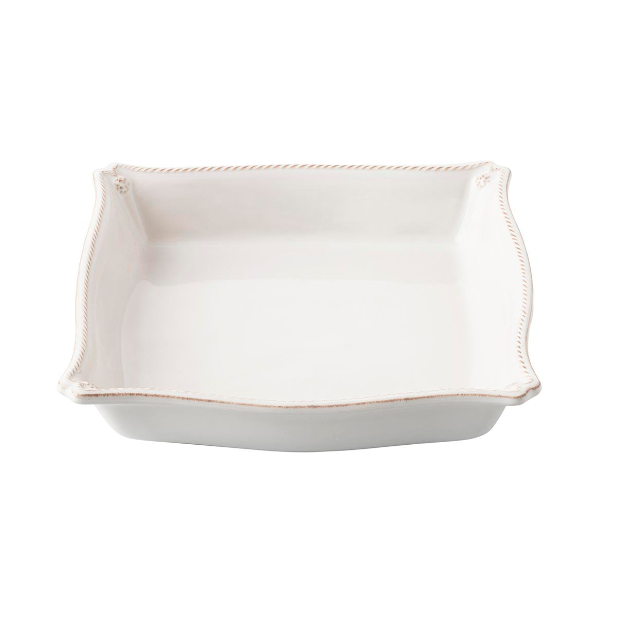 This handcrafted Matzoh plate marries tradition with design. Trimmed with our iconic thread and a quartet of berries, this plate will  make  welcome  addition to your family traditions.