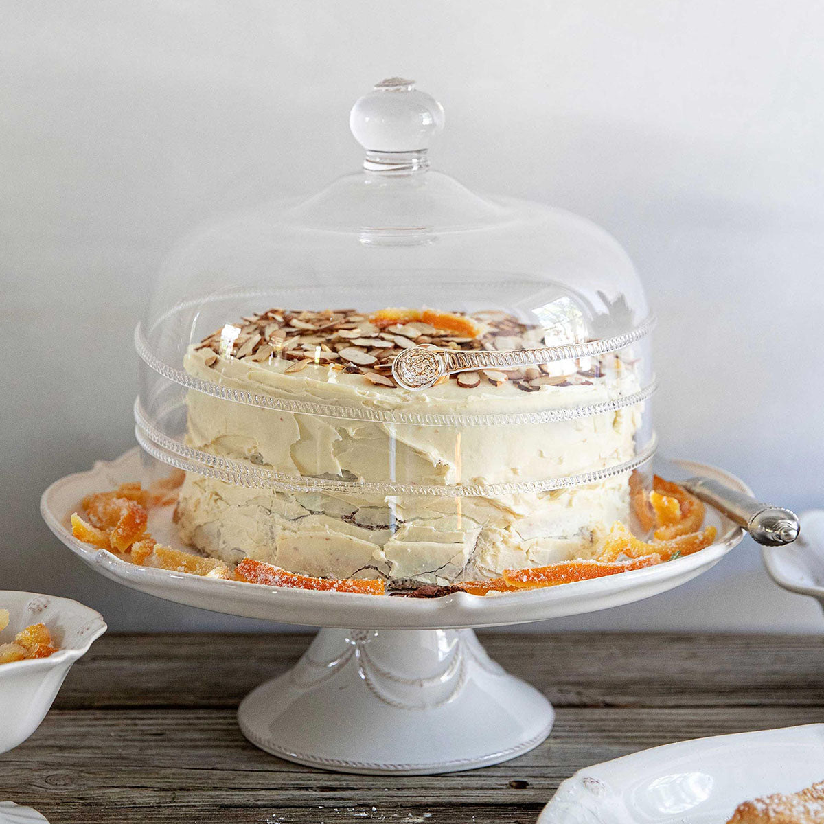Berry & Thread Cake Stand - Whitewash – Juliska