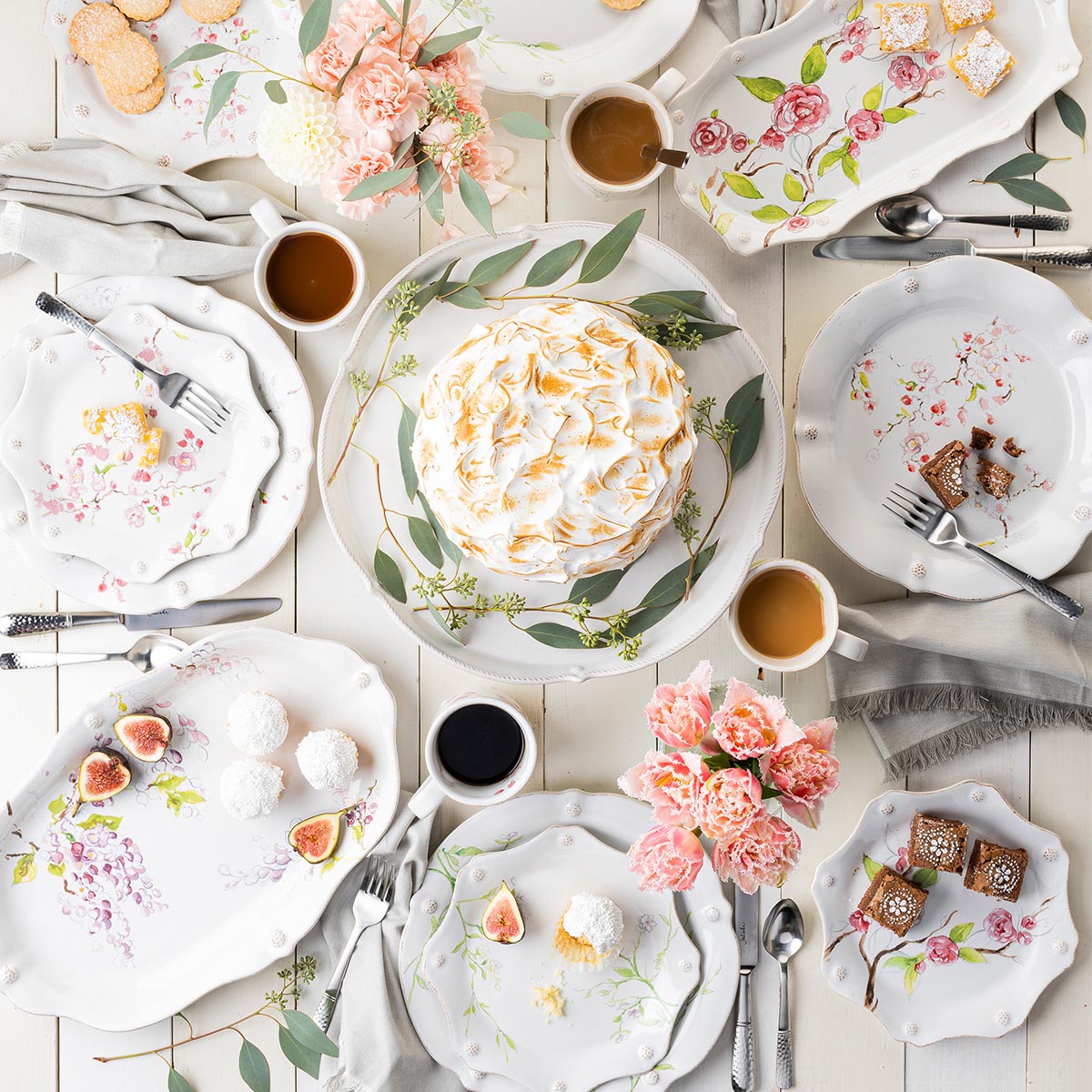 Berry & Thread Floral Sketch Serving Bowl in Cherry Blossom – Juliska