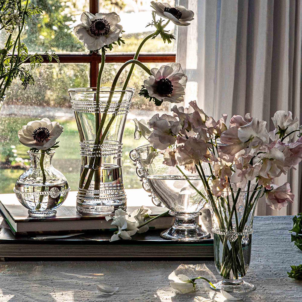 Ella Corset Vase 9 in | Juliska