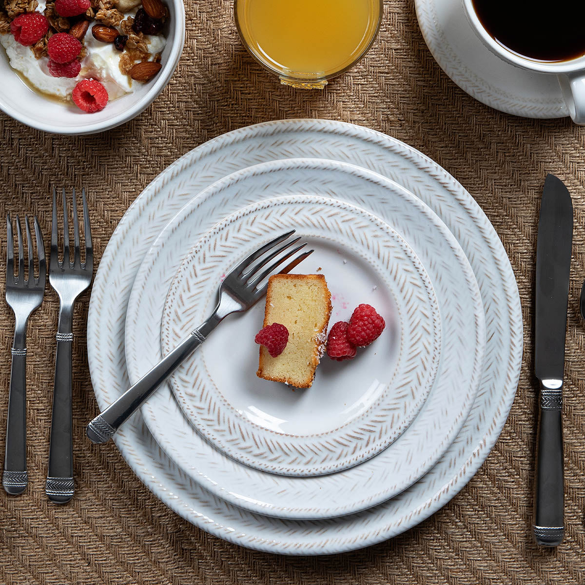 Le Panier 5pc Place Setting - Whitewash – Shop Juliska