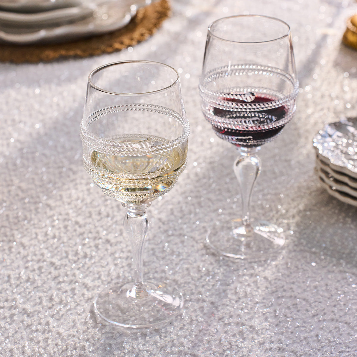 Ella Wine Glass - detail view