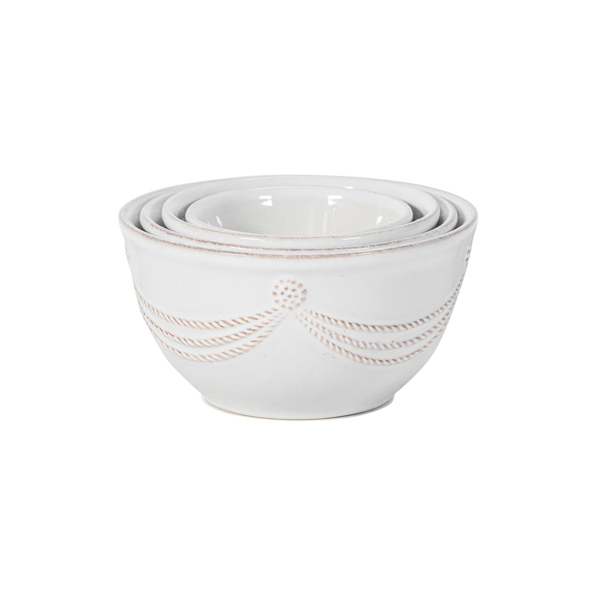 From a petite portion of parsley to a draping bunch of grapes, our versatile and elegant nested set of prep bowls in whitewash keeps your kitchen organized and your secret ingredients close at hand.