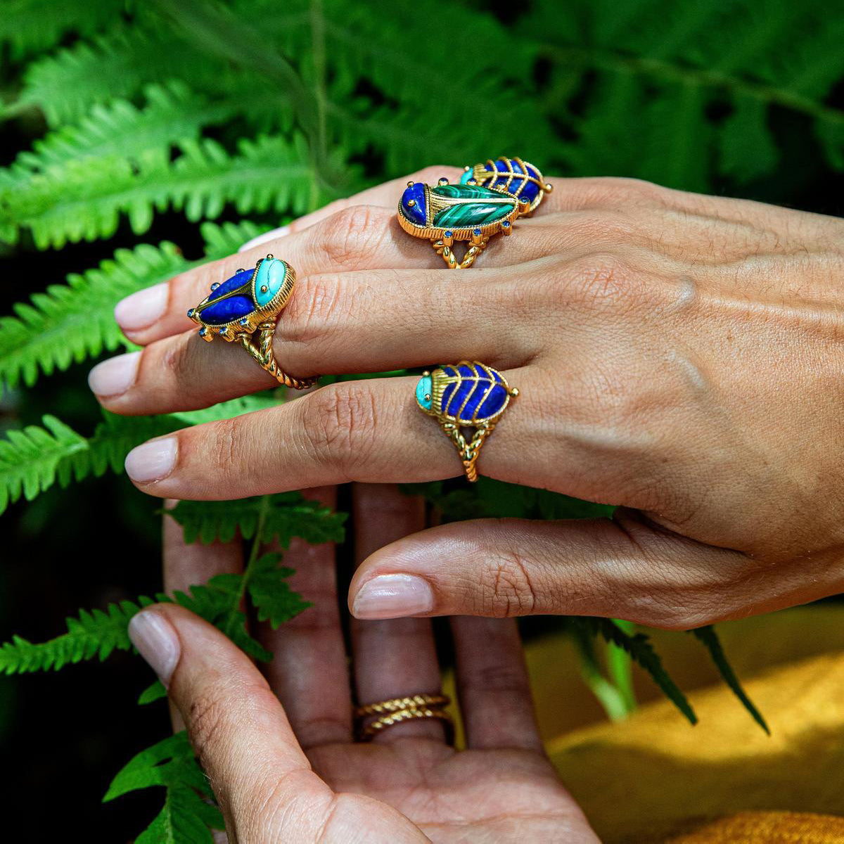 Scarab Petite Ring Turquoise Lapis, handcrafted details