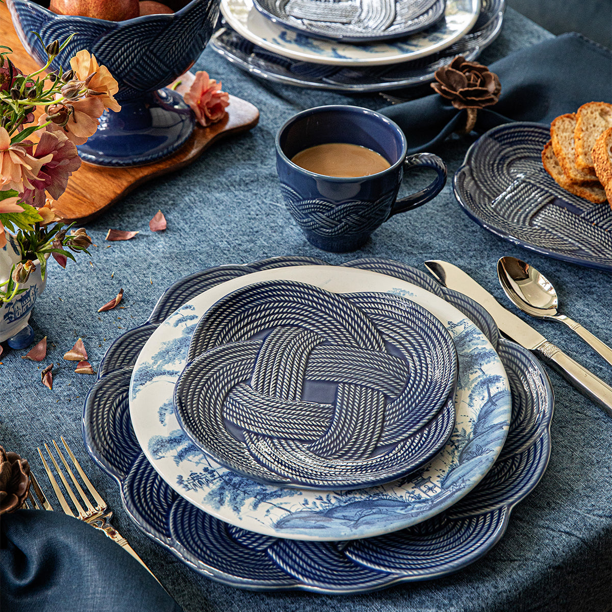 Le Panier Mystic Knot Dessert/Salad Plate - Denim - alternate angle