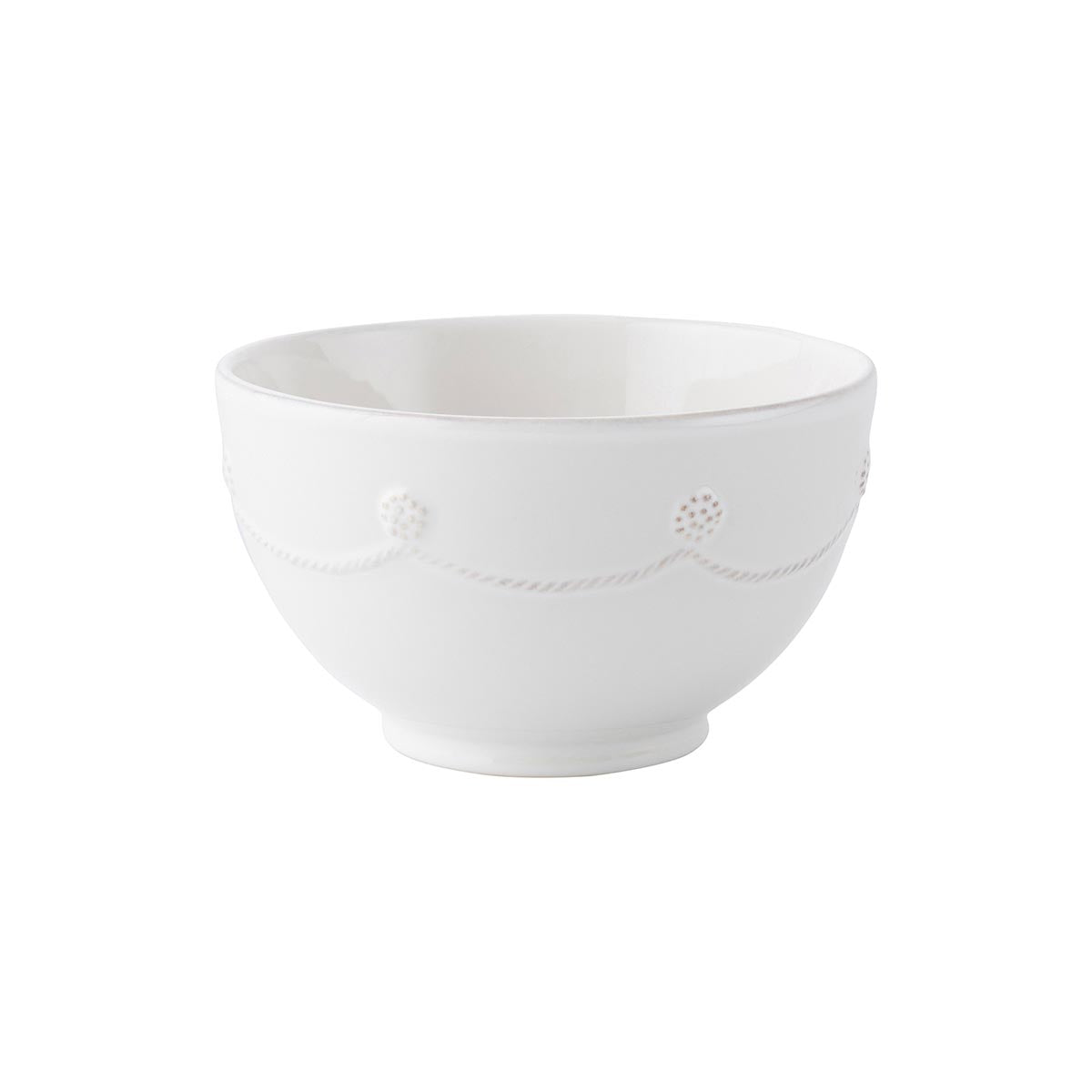 This uniquely chic bowl will quickly become a staple of your cupboard. Spoon in ice cream on a sultry summer afternoon or ladle in savory soup on a crisp winter evening.