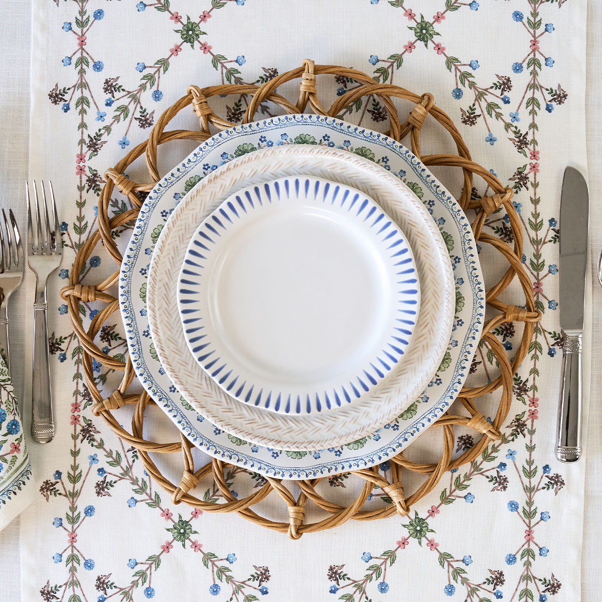 Sitio Stripe Side/Cocktail Plate - Delft Blue, detail view
