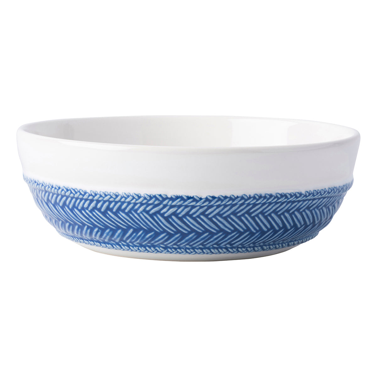 From our Le Panier Collection - Inspired by the French basket weave often found in equestrian and nautical traditions, the prodigiously portioned bowl features a beautifully hand-painted Delft Blue herringbone band.