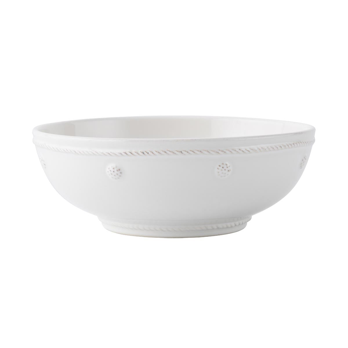 This vessel is ideal for generous portions of your go-to, midweek meals, like pasta bolognese. Simply decorated and eternally chic in our whitewash hue, this bowl is as versatile as it is prodigious.