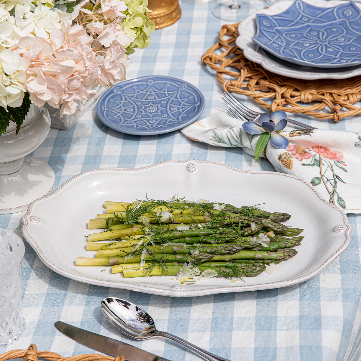 Berry & Thread 16 in Platter - Whitewash – Juliska
