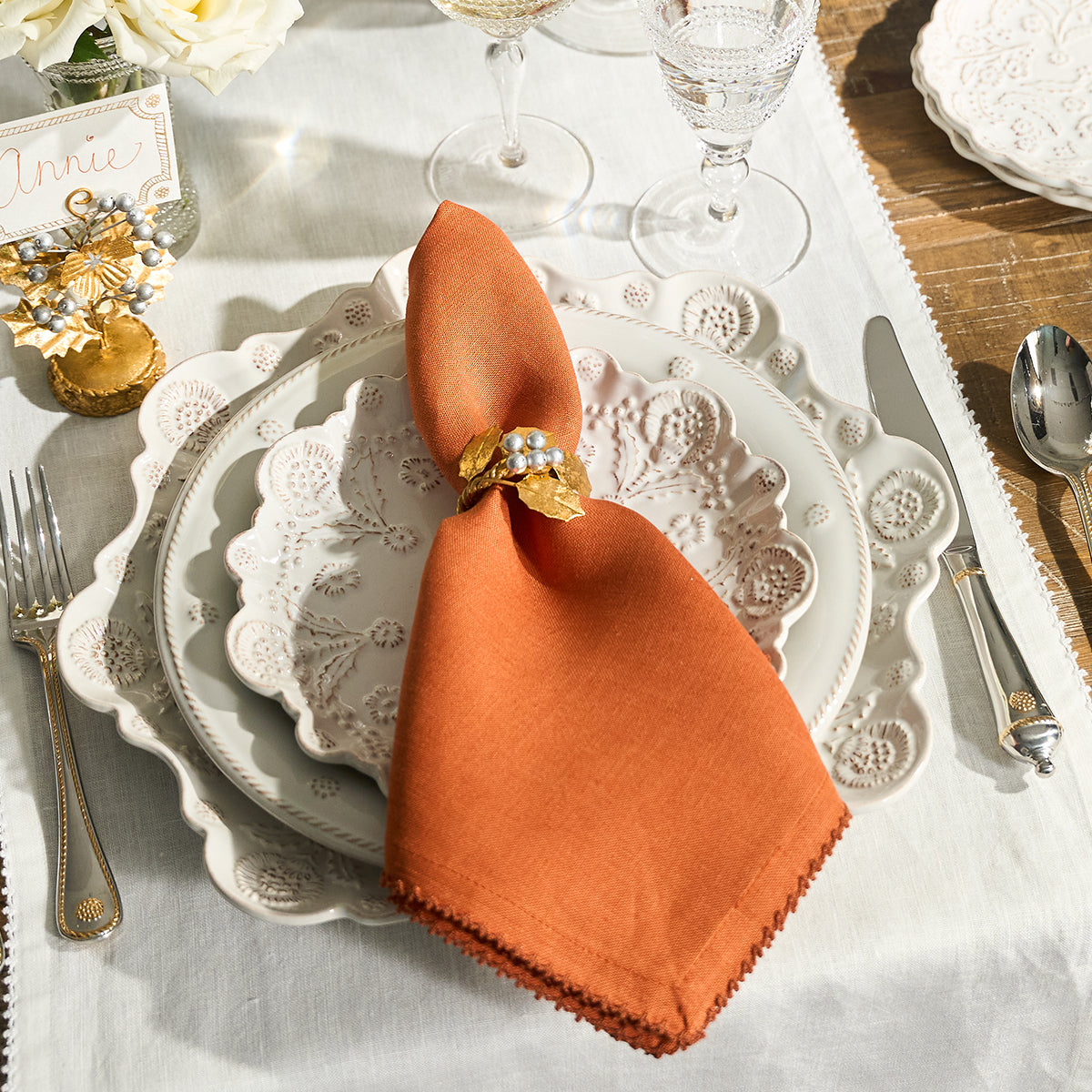 Berry Scallop Napkin Set/4 - Pumpkin - scale reference view