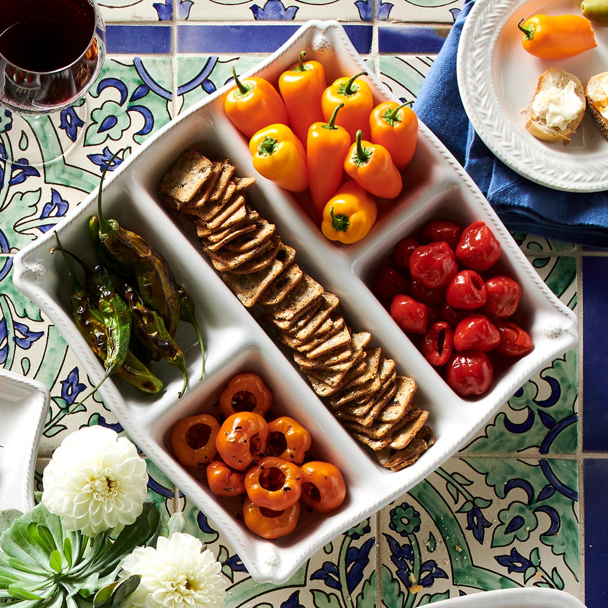 Berry & Thread Appetizer Platter - Whitewash – Shop Juliska