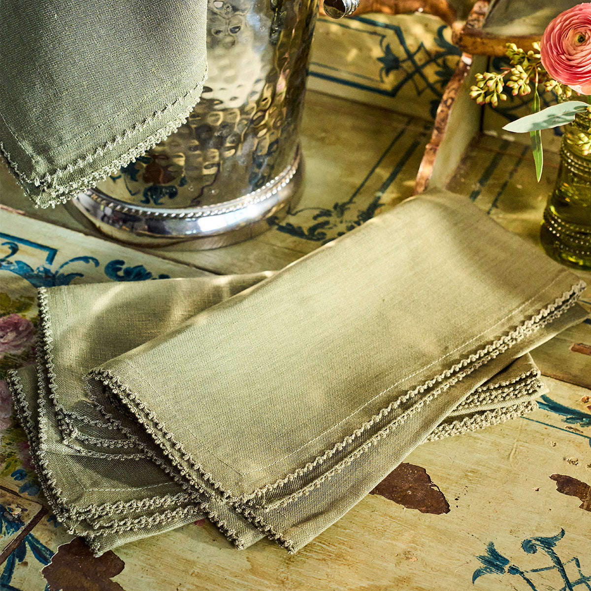 Berry Scallop Napkin Set/4 - Sage - alternate angle