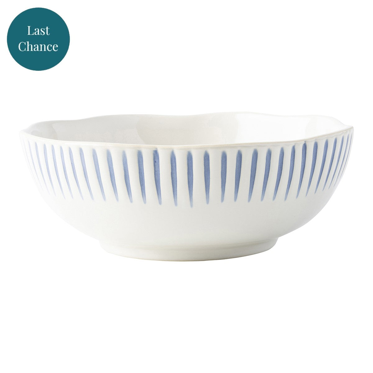 Equally stunning and simplistic, radiant stripes in breezy shades of blue adorn this dinnerware collection. With a wide mouth and shallow depth, this coupe shape bowl is perfect for grains, pasta or entree salads.