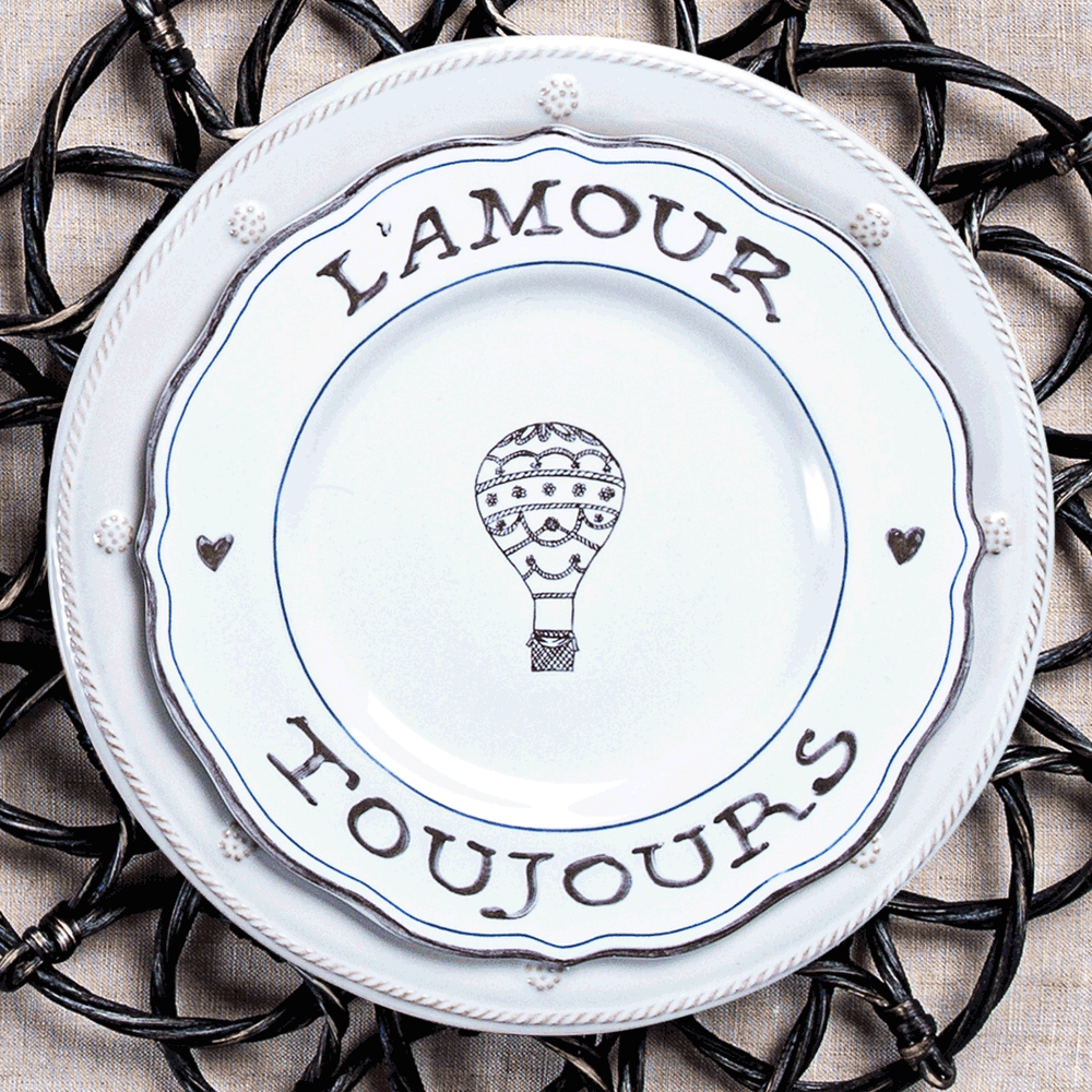 Movable GIF featuring blue, black and white plates.