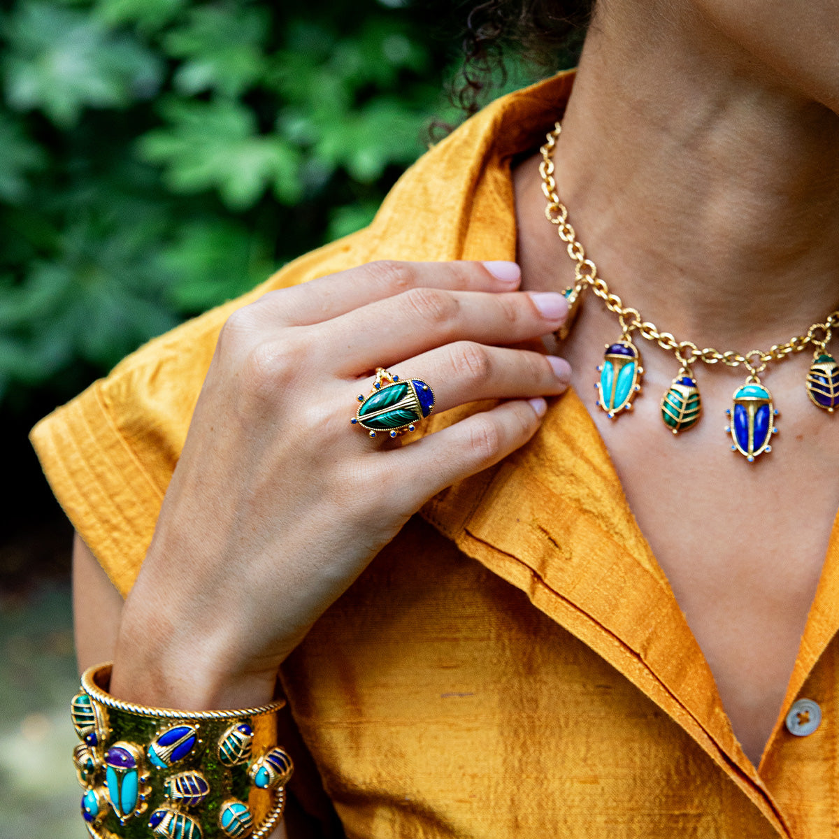 Scarab Grande Ring Lapis Malachite, handcrafted details
