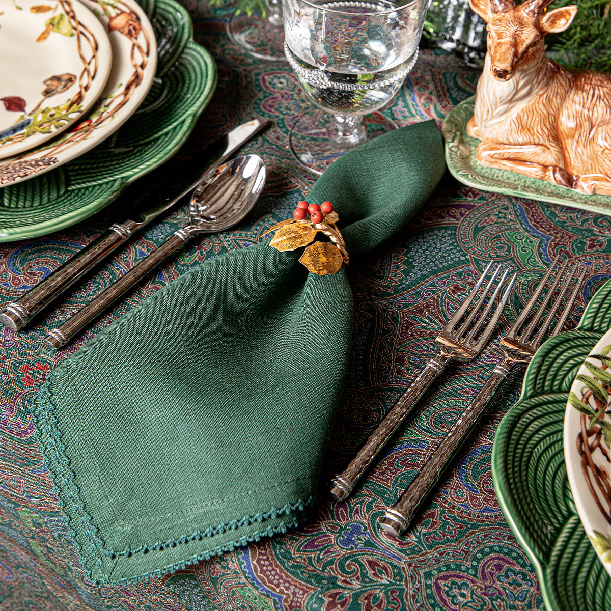 Berry Scallop Napkin Set/4 - Evergreen - alternate angle