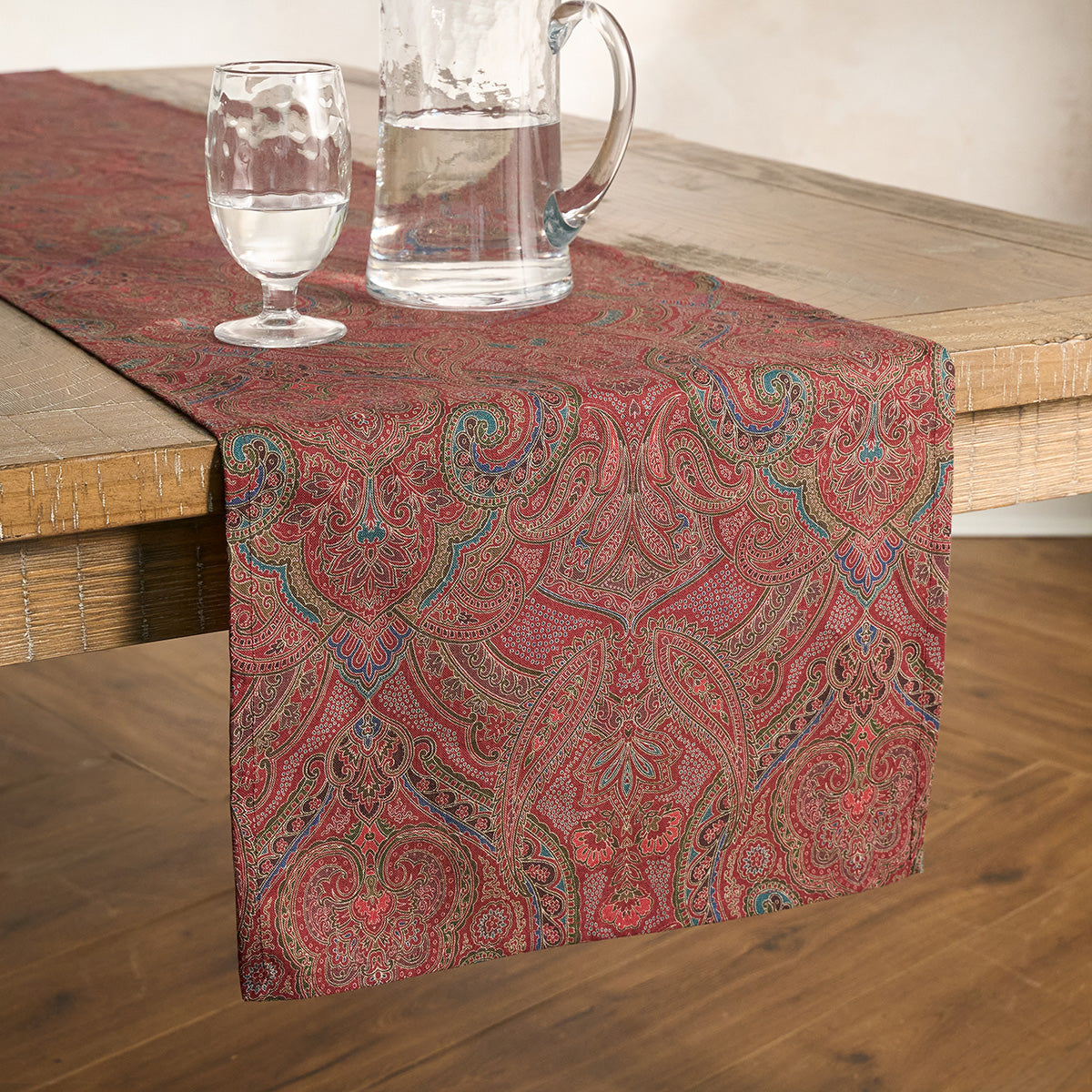 Paisley 18" x 90" Table Runner - Red - detail view
