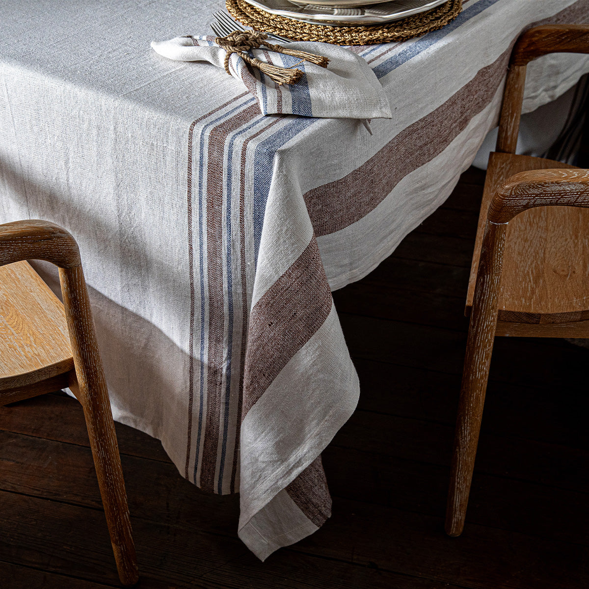 Danish Stripe 60 in x 120 in Tablecloth - Taupe – Juliska