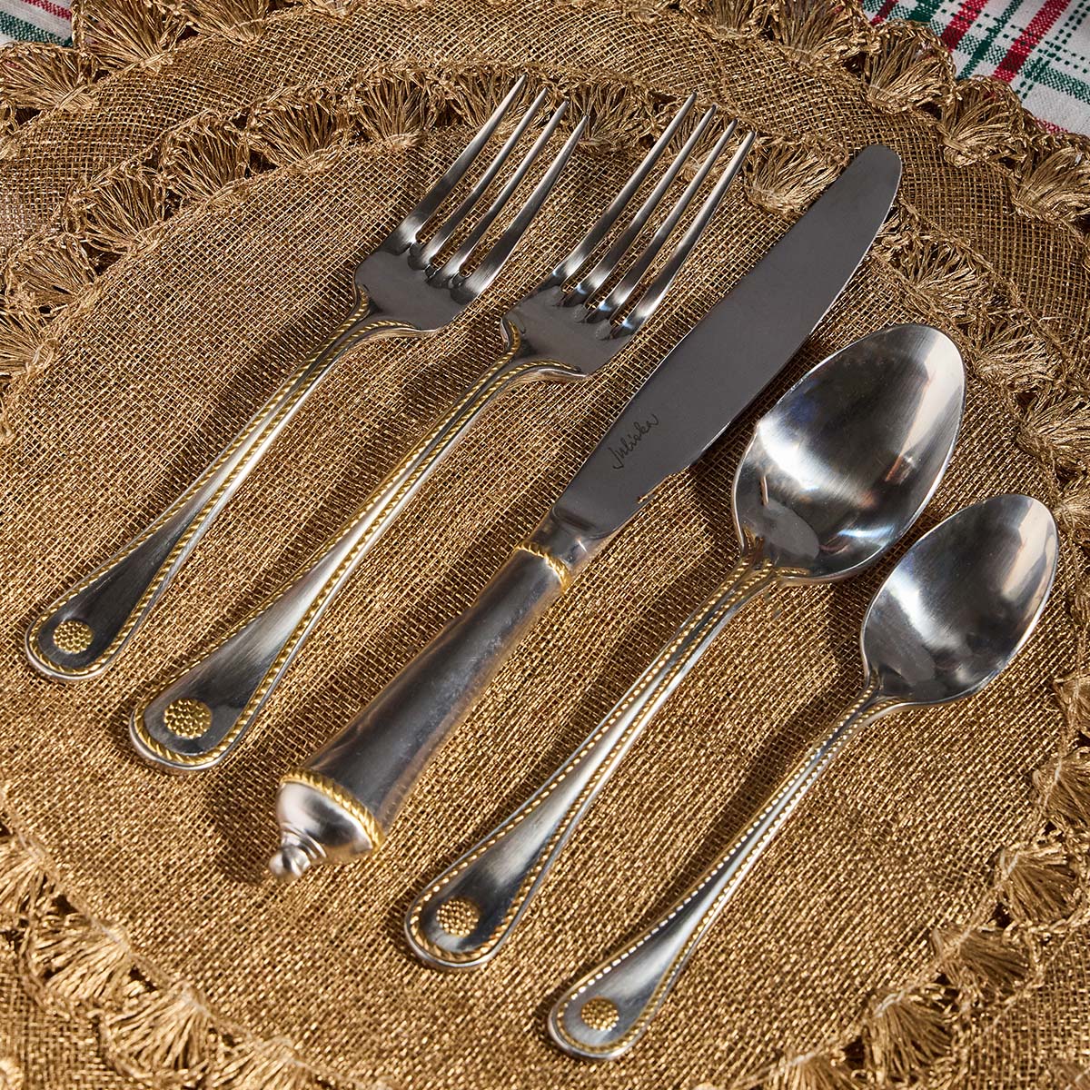 Luxury Flatware: Silverware, Serving Utensils & Place Settings