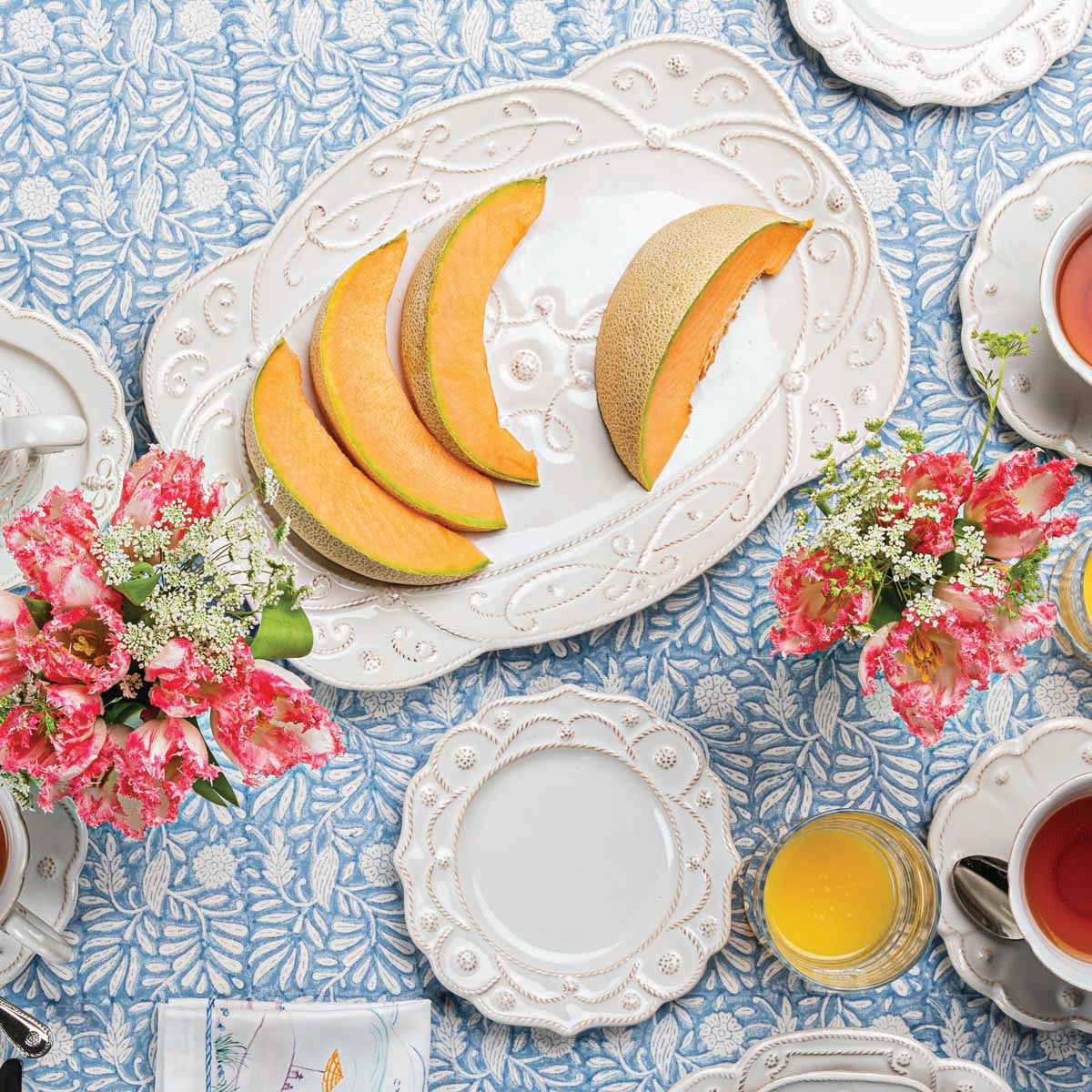 Jardins du Monde 15 in Platter - Whitewash – Juliska