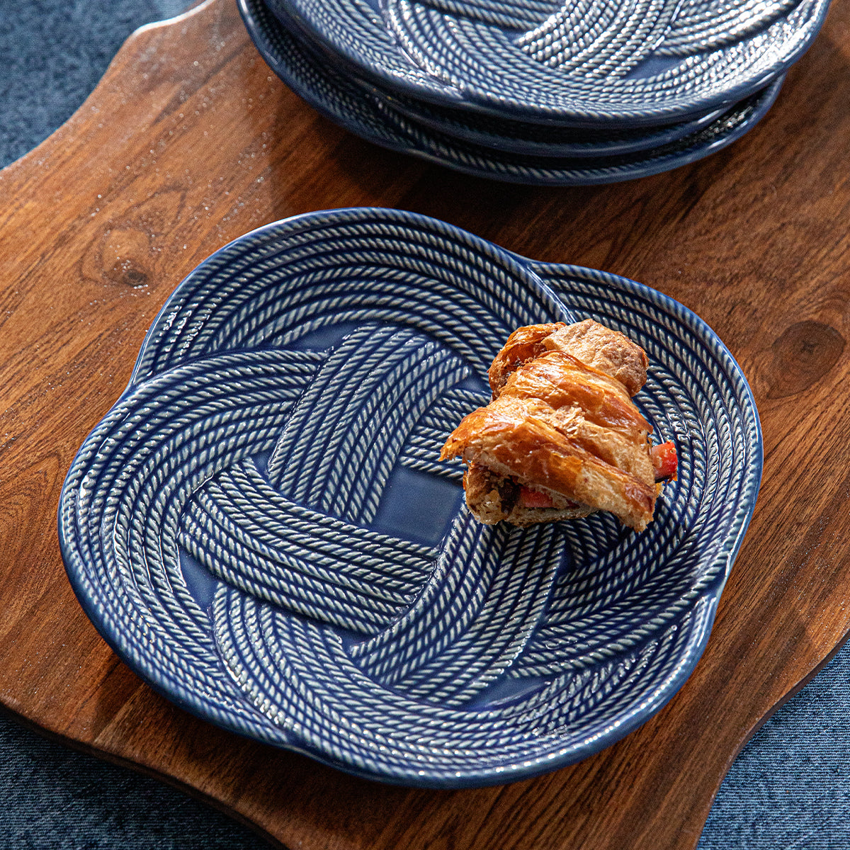 Le Panier Mystic Knot Dessert/Salad Plate - Denim - detail view