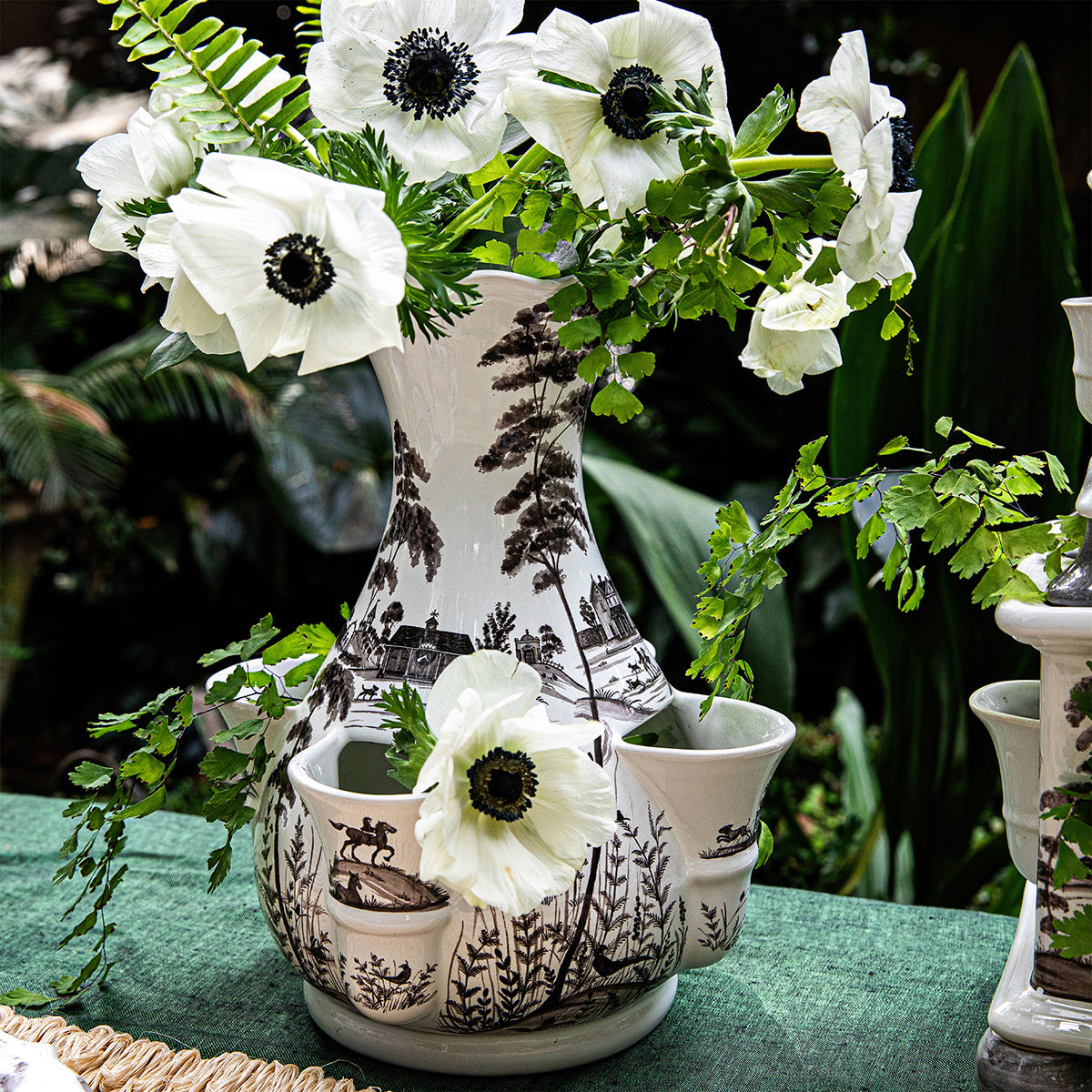 Vuillard、VASE DE FLEURS、海外版超希少レゾネ、新品額付 Country Estate 11.5 in Tulipiere Vase- Flint Grey – Juliska