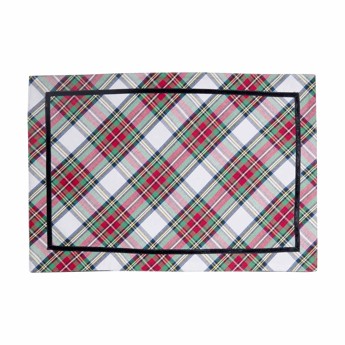 The perfect base to any setting this Holiday season, layer this placemat under your everyday all white placesettings for a festive pop of plaid, or pair with your favorite Holiday or Pewter Stoneware dinnerware sets to create a very merry tablescape for your Christmas dinner or annual Holiday party.