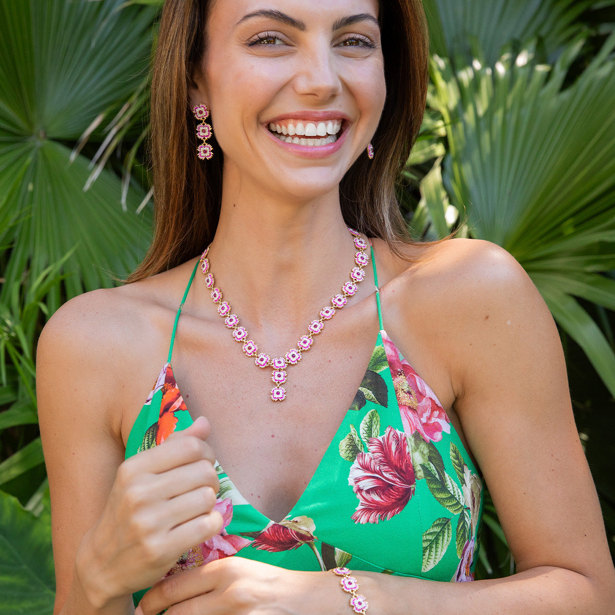 Dianthus Linear Earrings Pink, handcrafted details