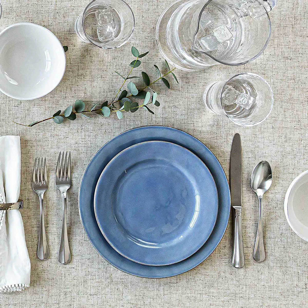 Puro dinner plate in chambray blue by Juliska, detail view