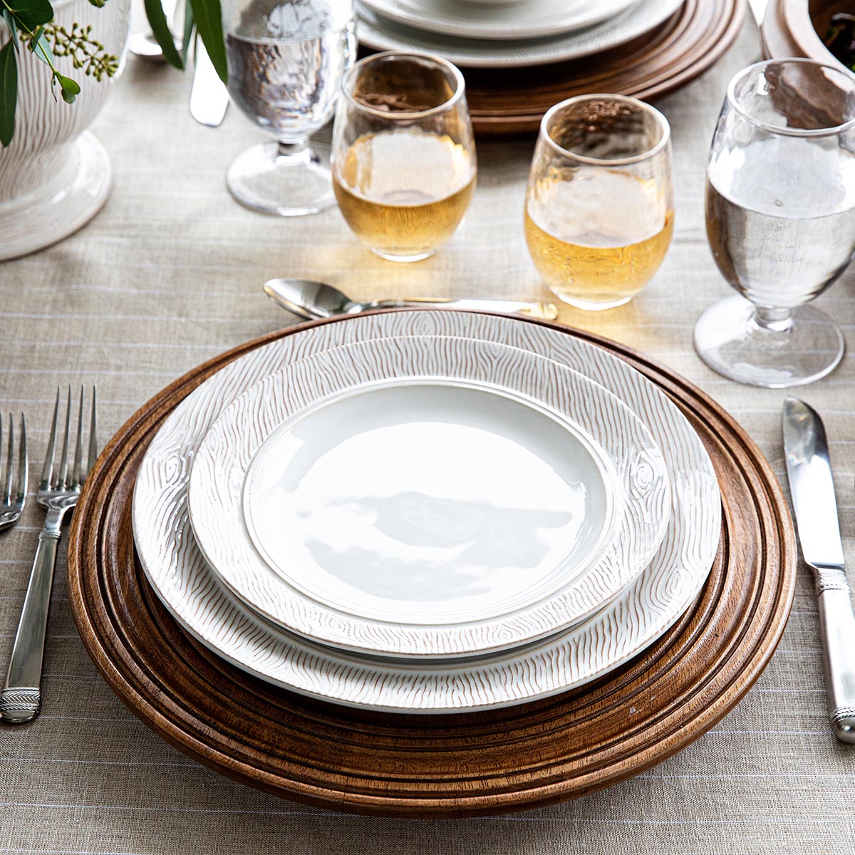 Blenheim Oak Dessert/Salad Plate - Whitewash | Juliska