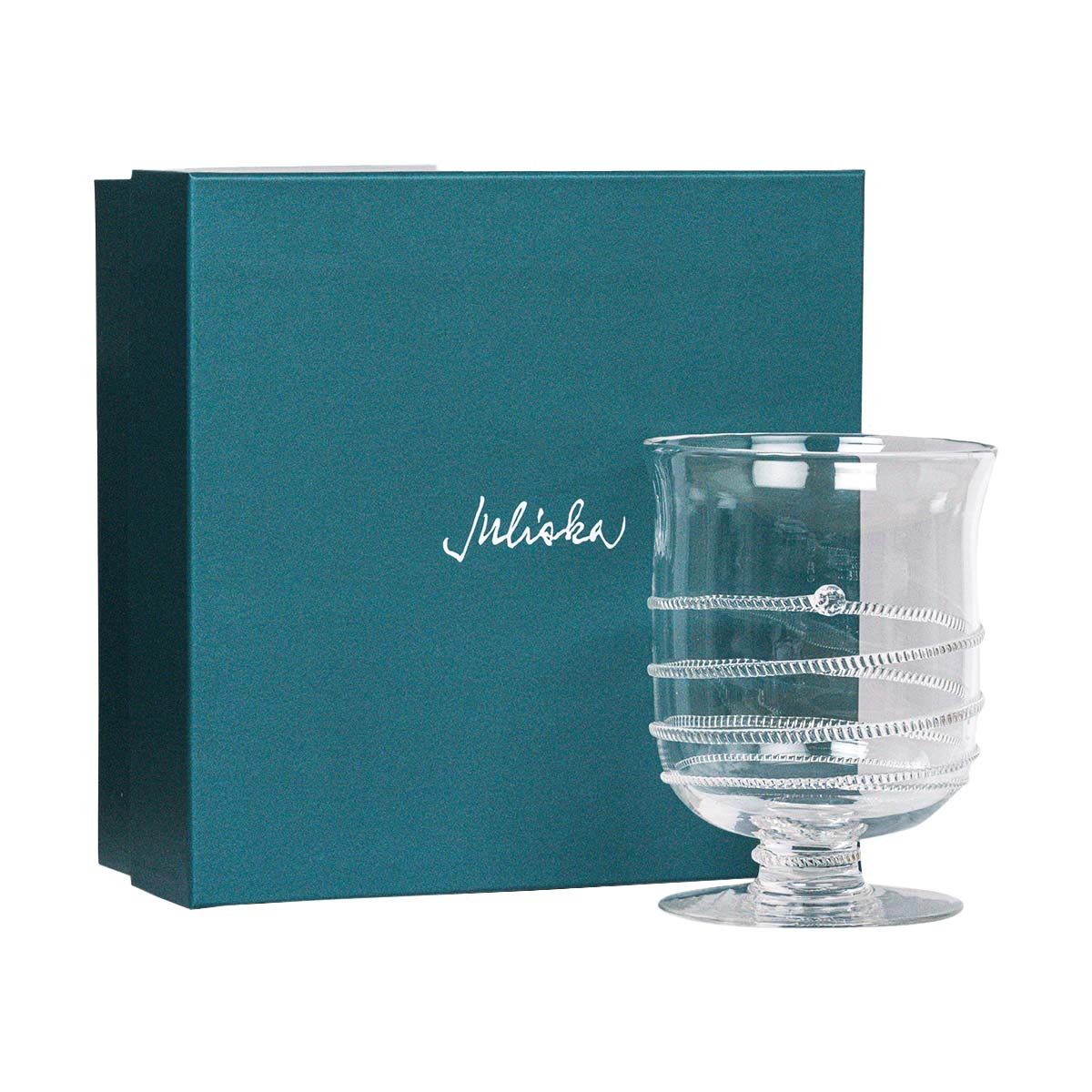 Amalia 5" Hurricane - styled table setting view