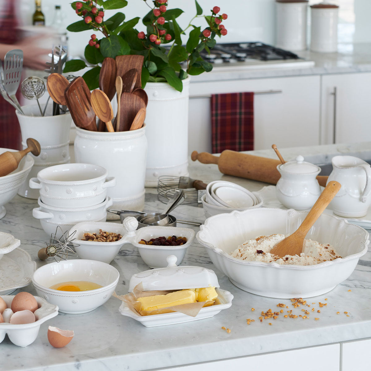 Berry & Thread 6 in. Coupe/Soup Bowl in Whitewash – Juliska