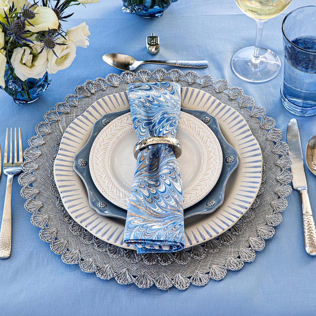 Isadora Placemat - Silver – Juliska
