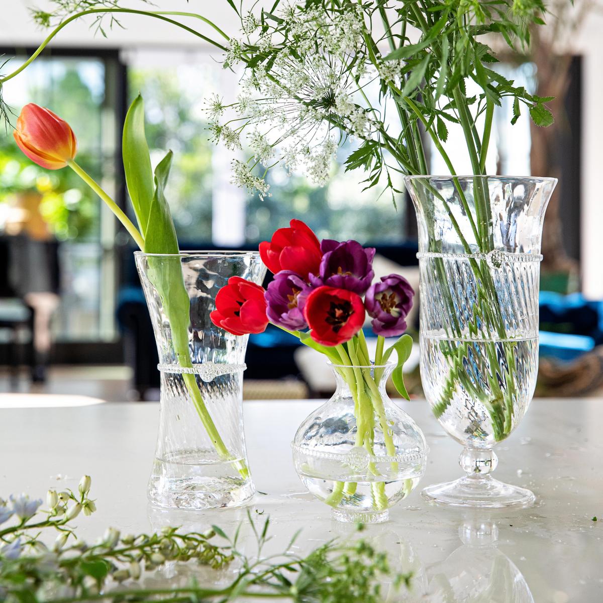 Graham 8 in Corset Vase – Juliska