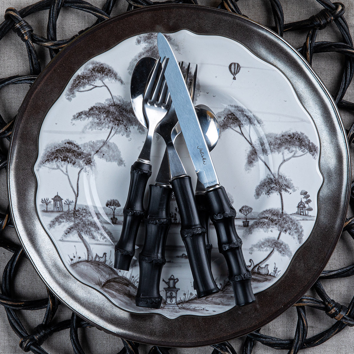Bamboo 5pc Place Setting in Black | Juliska