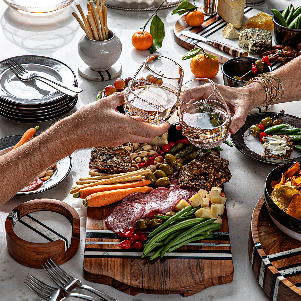 Stonewood Stripe 24 in Serving Board – Juliska