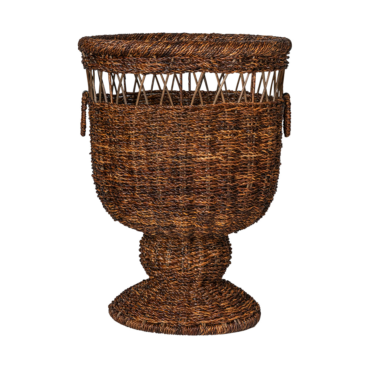 Inspired by the idyllic woods of Devon, England, we designed this dramatic urn rooted in a classic silhouette and featuring intricately handwoven willow branches. Fill with plants or flowers for a naturally beautiful effect that thrives anywhere. 