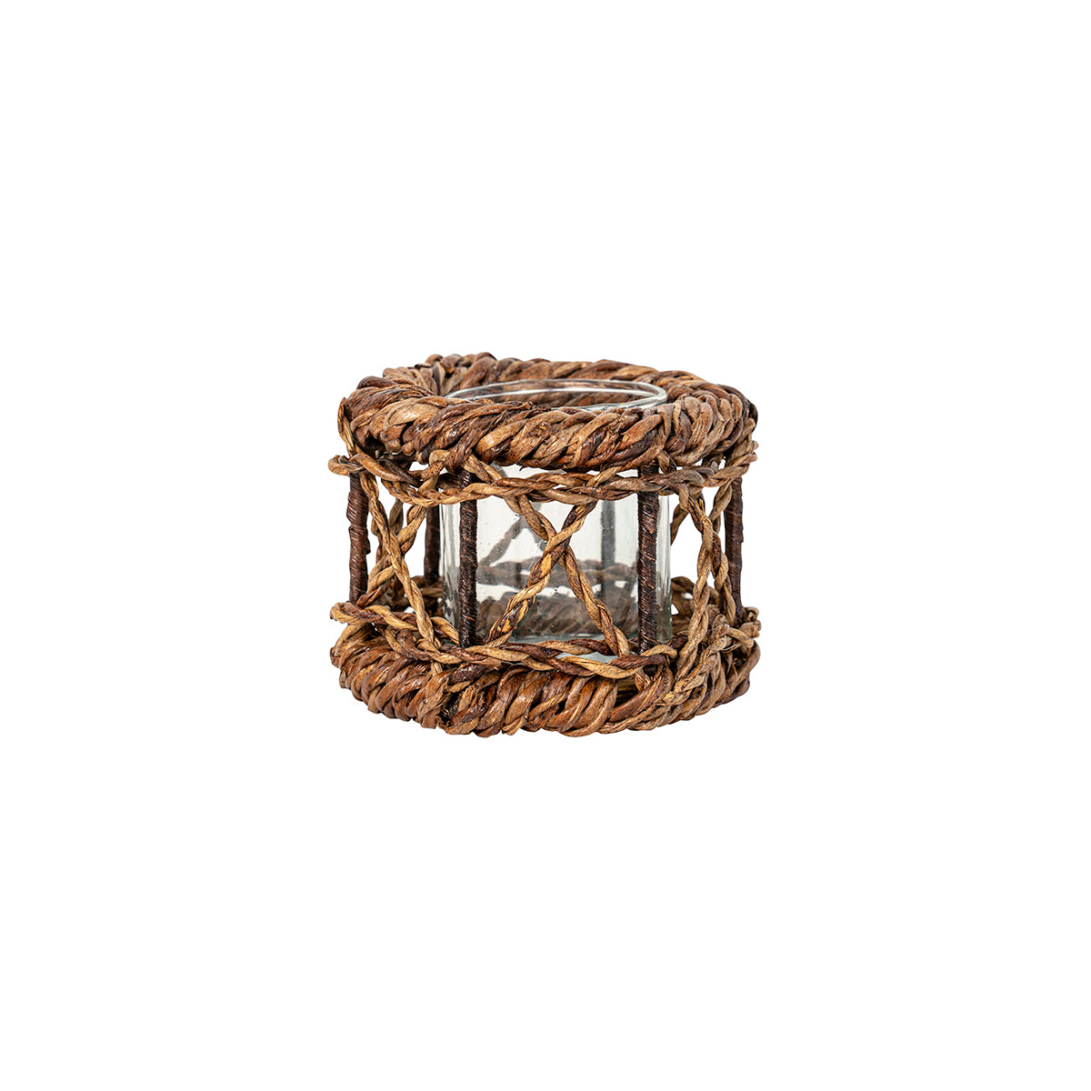 Nostalgic for halcyon days spent traipsing through the idyllic English woodland in our wellies, we created our new Devon Willow collection. Intricately handwoven willow branches are equally rustic and refined - ideal for adding an element of natural texture to any scheme. Wildly beautiful when illuminated with candlelight, and especially enchanting when strewn about in multiples, like so many stars. 